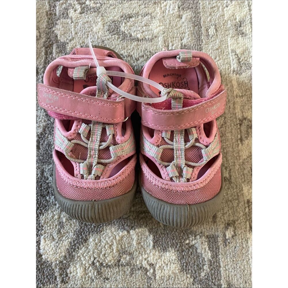 OshKosh B'gosh Pink Closed-Toe Kids Sandals